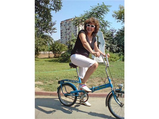 Гинче Караминова обича да кара колело из родния Пазарджик.