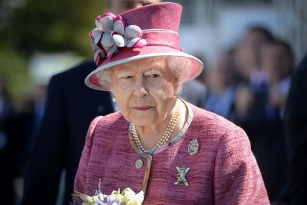 Кралица Елизабет Втора СНИМКИ: Ройтерс