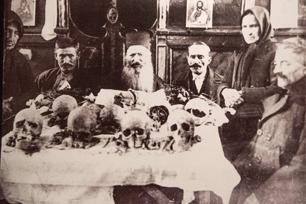 Черепите на 10 четници, загинали при местността Рашов дол до с. Лютиброд, Врачанско, на 2 юни 1876 г., са положени в паметник костница в Скравена, Ловешко.