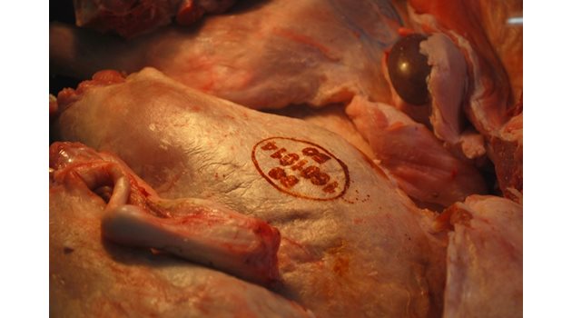 КАЧЕСТВО: Търговците избягват българското месо, защото е по-скъпо от дълбокозамразеното от чужбина.