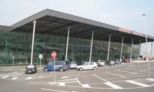 Бедстващите българи от Тимишоара кацат на летище Пловдив