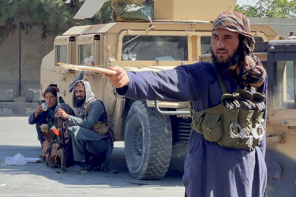 Талибаните взеха властта в Афганистан през август м.г.
Снимка: Ройтерс