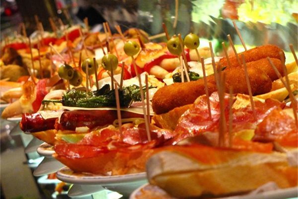 Каталунската 
столица се гордее с огромното разнообразие на вкусните хапки