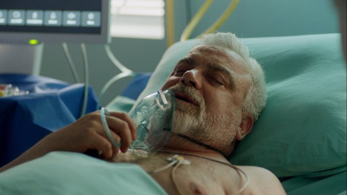 Героят на Пенев - проф. Цонев, се бори с коронавируса  в  лекарския сериал на Нова тв.