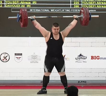 Ангел Георгиев на световното първенство по вдигане на тежести за кадети в албанския град Дуръс СНИМКА: Български олимпийски комитет
