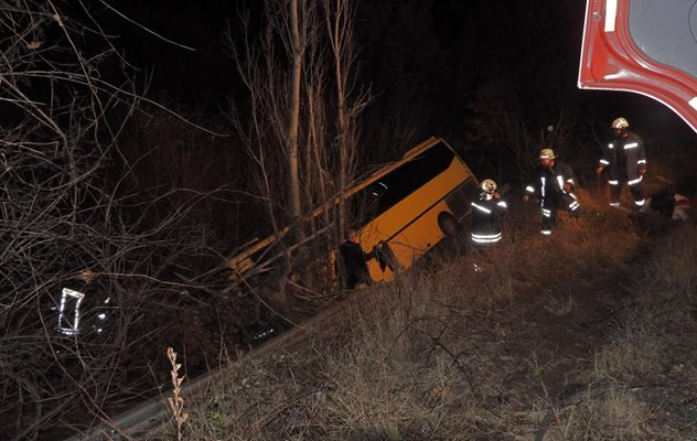 Тежката катастрофа с автобус на пътя Тополовград - Свиленград.