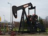 Русия намали производството на петрол със 100 000 барела дневно