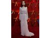 Изабел Юпер, номинирана за най-добра
актриса, премина по червения
килим за церемонията на Оскарите