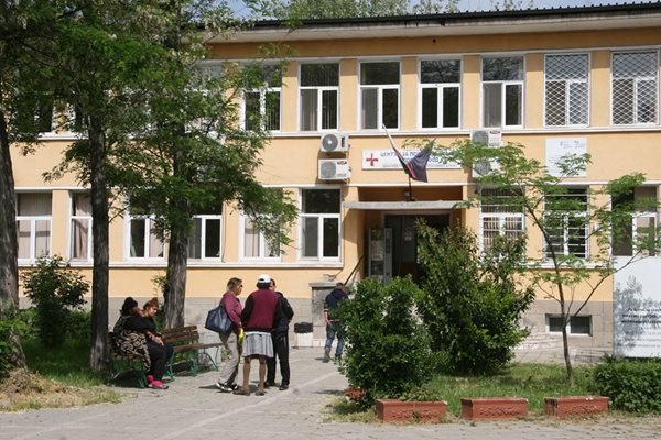 Пловдивската психиатрия се напълни с пациенти с тежки депресии.
