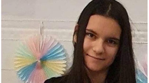 Откриха невредима 14-годишната Ани, изчезнала в Слънчев бряг. Момичето било в хотелски комплекс в курорта