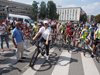 Нинова поведе колоездачно състезание към връх Шипка