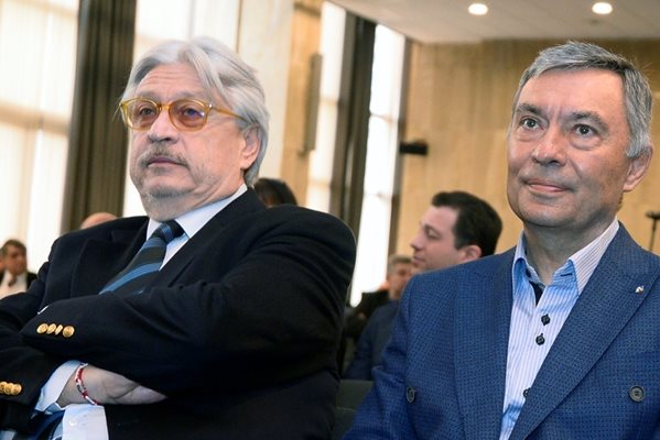  Александър Тумпаров (вляво) и Георги Попов. 
