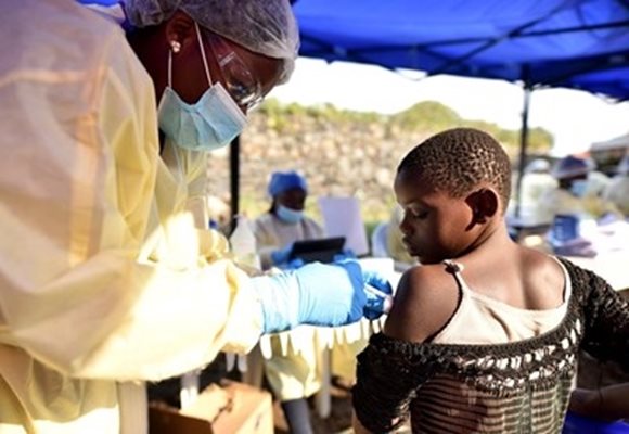 Четирима души са починали от вирусната болест ебола, откакто тя избухна отново в източната част на Демократична република Конго преди 1 г. СНИМКА: Ройтерс