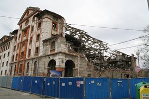 Съдът отмени отказа да се строи на мястото на полуразрушения „Ориент Табако“ в Пловдив
