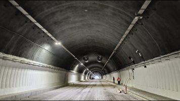 Отварят напълно тунелите на “Хемус”, наесен пак ги затварят (обзор)
