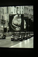 Мащабно видео на Галиндо и Сиера се разгръща на фона на "Варшавянка".
СНИМКИ: АВТОРЪТ
