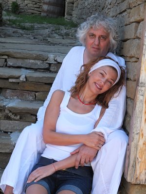 Георги Лозанов и красивата му съпруга Галя Георгиева. СНИМКА: ГЕОРГИ НЕЙКОВ