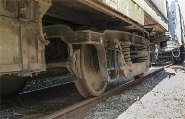 Министърът на транспорта на РС Македония: Скоро ще започне работата по жп линията за България