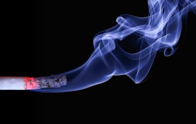 Вероятно цигара е подпалила болницата в австрийския град Мьодлинг