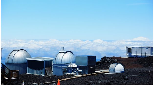 Американската лаборатория е разположена на връх, близо до вулкан.
СНИМКИ: РОЙТЕРС