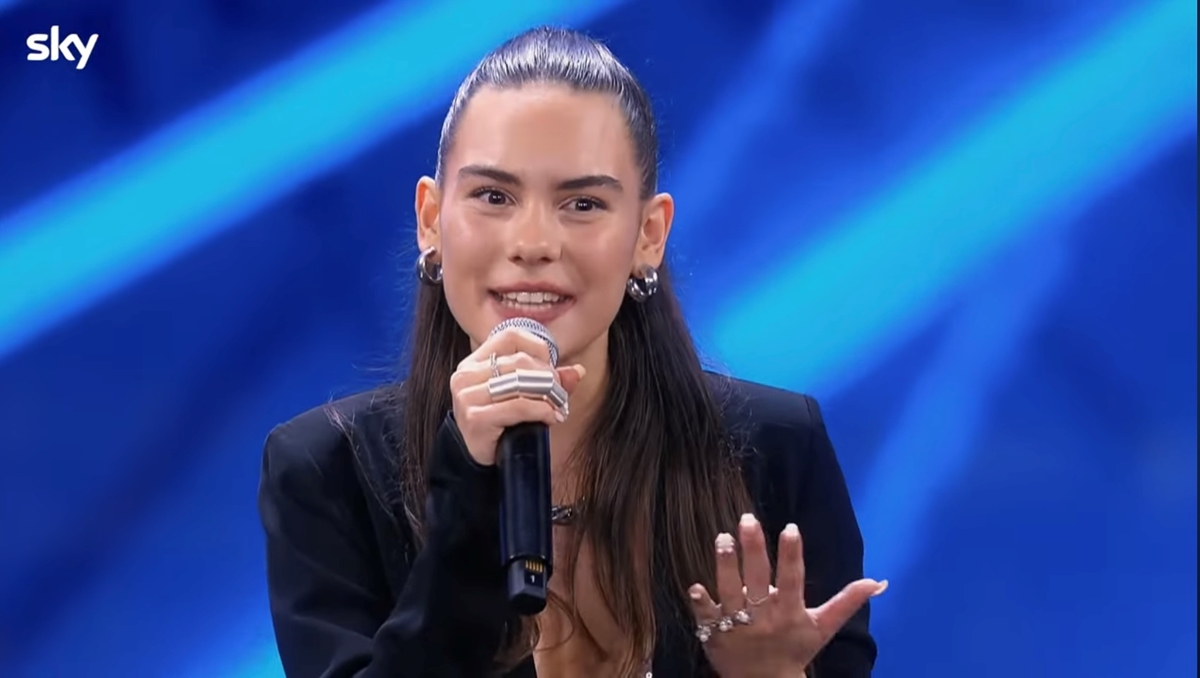 Елмира Маринова спря дъха на журито от италианския X Factor (Видео, снимки)