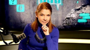 Надя Обретенова подряза гроздето в Мелник