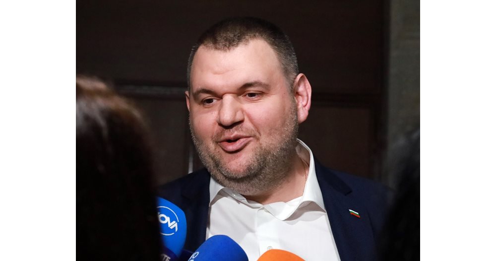 Dogan a évité le combat direct avec Peevski et a affronté l'ancien ministre Tsonev à Plovdiv (aperçu)