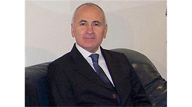 Исмаил Карамаз, посланик на Република Турция