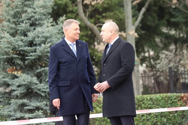 Президентите на България и Румъния Румен Радев и Клаус Йоханис в София