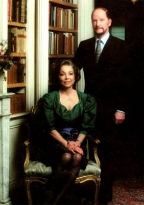 Царят и царицата в дома си в Мадрид
