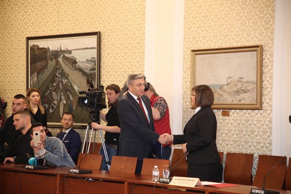 Мустафа Карадайъ също уважи лидерската среща, организирана от Нинова
