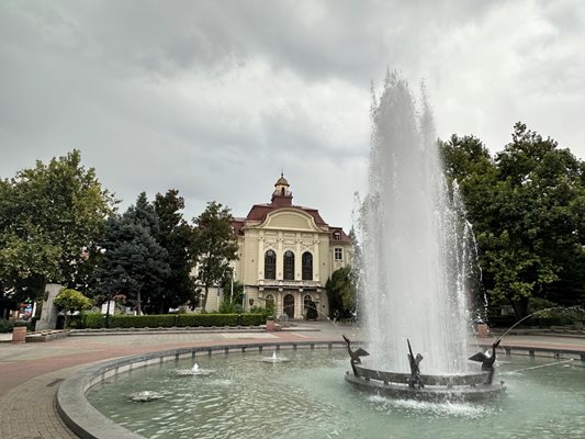 Облачно ще е небето над Пловдив днес.