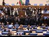 Шоу в парламента - Възраждане блокираха вечерното заседание, ИТН пускат музика