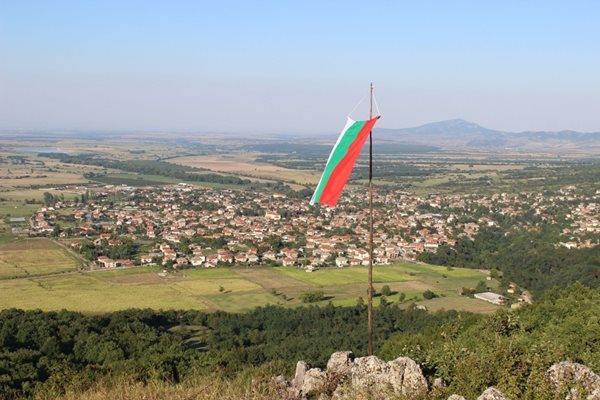 В село Тополово вече има режим на водата.

Снимка: община Асеновград