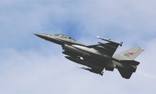 Безродници са тези, които не си мръднаха пръста, за да вземат F-16