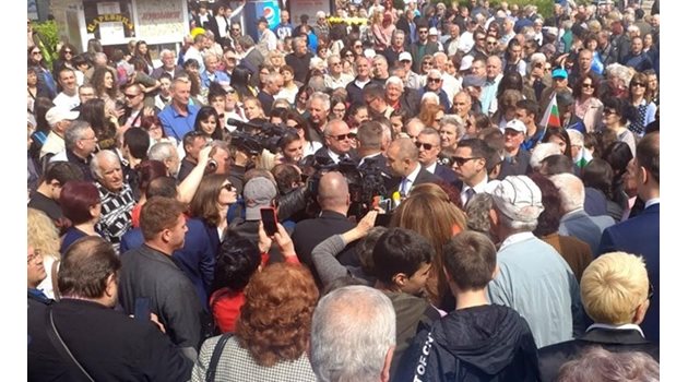 Румен Радев в Асеновград днес Снимка: Президентството