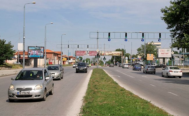 Община Пловдив обяви поръчка за ремонта на основната пътна артерия.