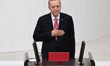 Кандидатът на управляващата партия за кмет на Истанбул ще бъде обявен в неделя