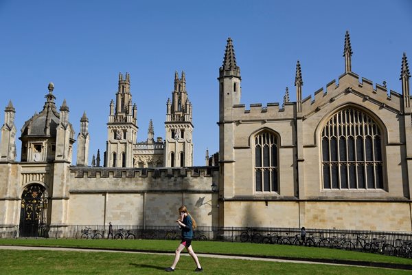 Оксфордският университет отново е номер 1.