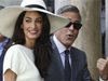Джордж Клуни е предложил компенсации на съседите си заради ремонта на имението в Англия