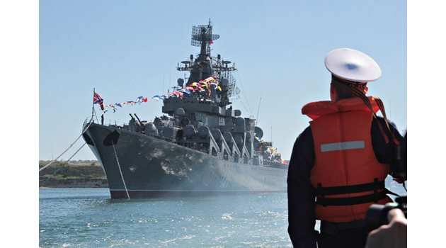 Корабът "Москва" бе гордостта на руската армия.