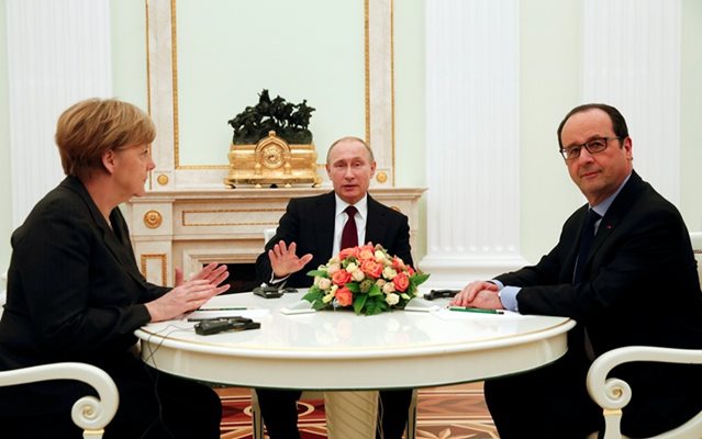 Меркел и Оланд се срещнаха с Путин в Москва миналата седмица Снимка: Ройтерс