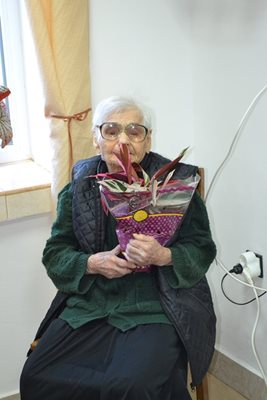 Баба Матена е най-възрастната българка