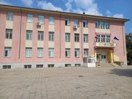 Известното като Столипиновската сорбона училище "Найден Геров".