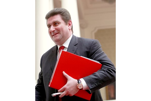 Валентин Златев, генерален директор на “Лукойл-България”, председател на Българска петролна и газова асоциация, член на КС на КРИБ