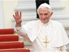 Състоянието на бившия папа Бенедикт остава сериозно, но стабилно