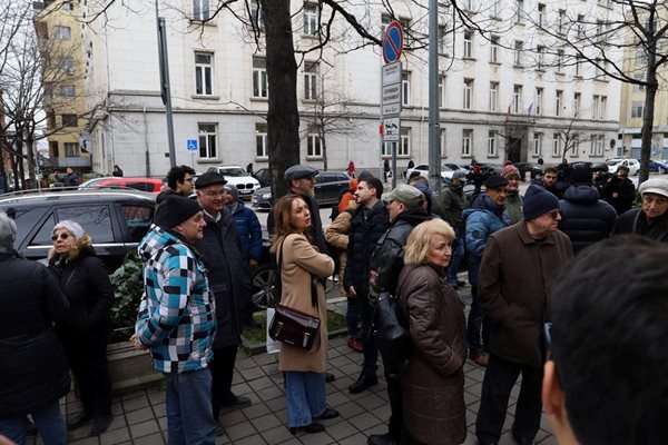 Протест в подкрепа на Александър Морфов пред Министерството на културата СНИМКА: Георги Кюрпанов-Генк