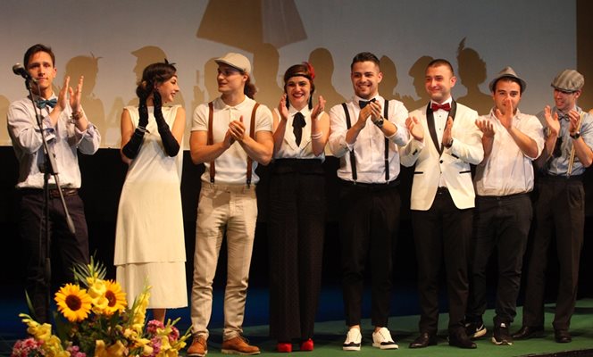 "Ревизор" на Нина Димитрова спечели за "Най-добро представление в учебен куклен театър"