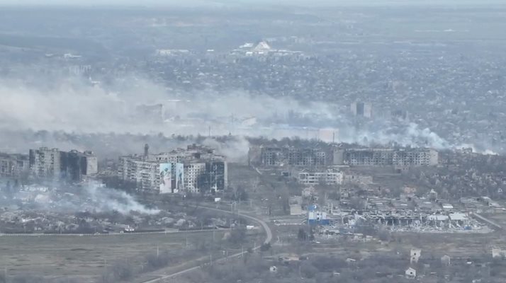 Украинската армия е отблъснала няколко едновременни руски атаки по източния фронт