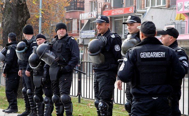 Засилено е присъствието на полиция и жандармерия в селото СНИМКА: Архив